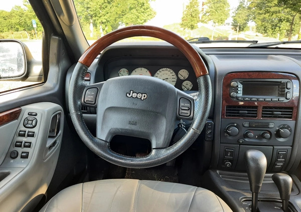 Jeep Grand Cherokee cena 24777 przebieg: 366800, rok produkcji 2004 z Chęciny małe 106